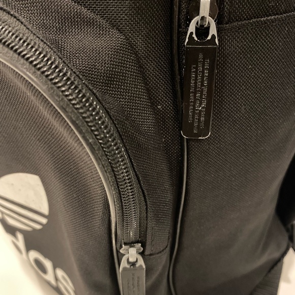 Adidas | Black backpack | 2 adjustable straps - Picture 4 of 9
